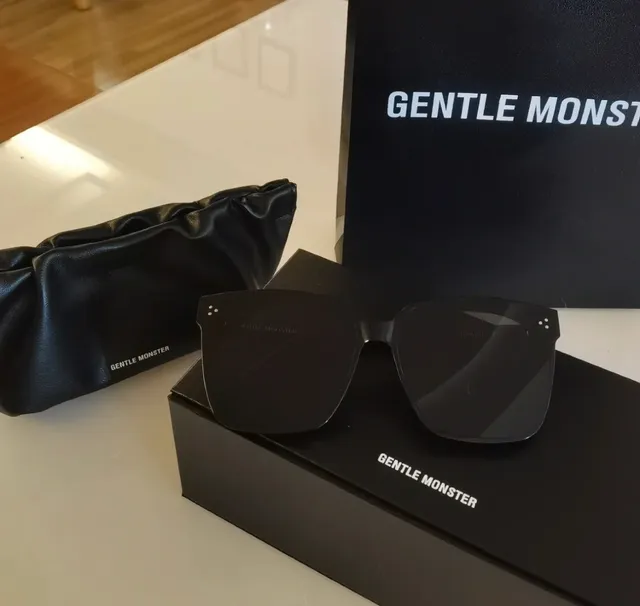 Gentle Monster Oversized Angular Cat-Eye Sunglasses 3
