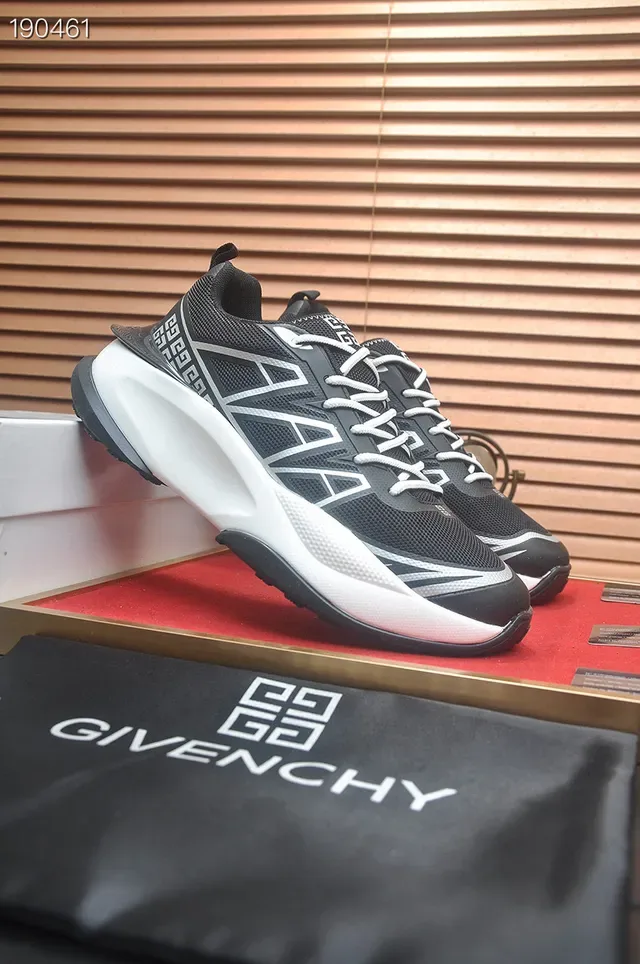 Givenchy Spectre Preto e Branco Overlay Geométrico Sneakers Estilo de Vida 8