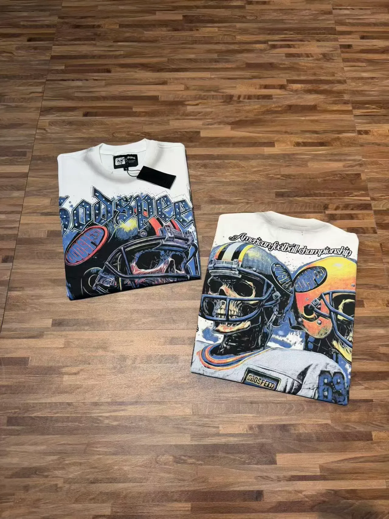 T-shirt Godspeed imprimé graphique squelette casque de football américain 9