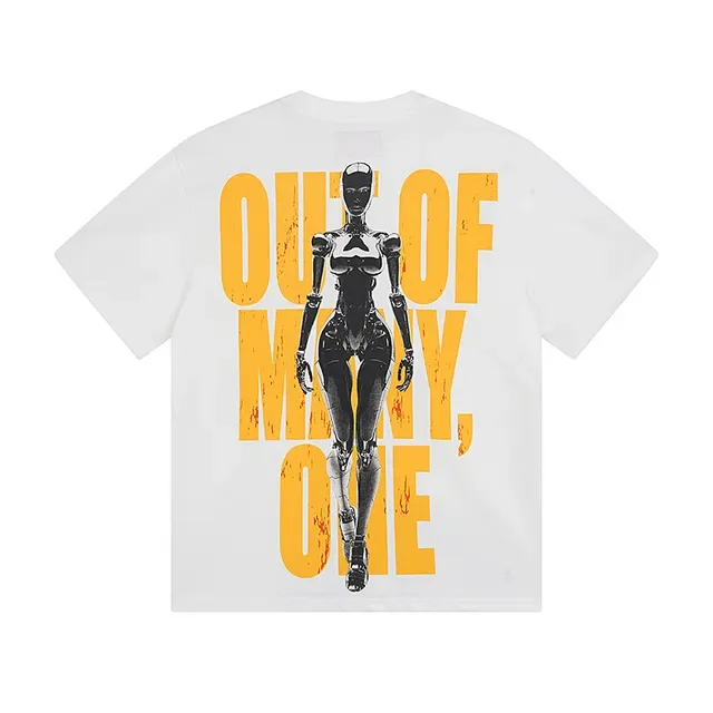Camiseta Godspeed com estampa gráfica de figura de robô 5
