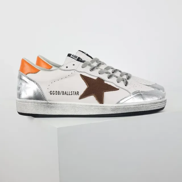 Golden Goose Super-Star zapatillas lifestyle blancas plateadas marrones estrella 3