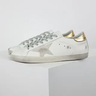 Golden Goose Superstar Tênis Lifestyle Branco e Dourado Desgastados