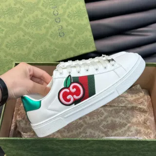 Gucci Ace 苹果刺绣 白绿红 生活休闲运动鞋