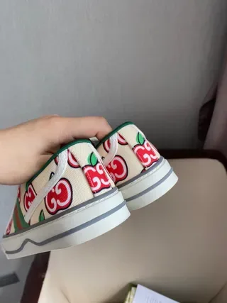 Gucci Ace estampado de maçã creme tênis lifestyle 4