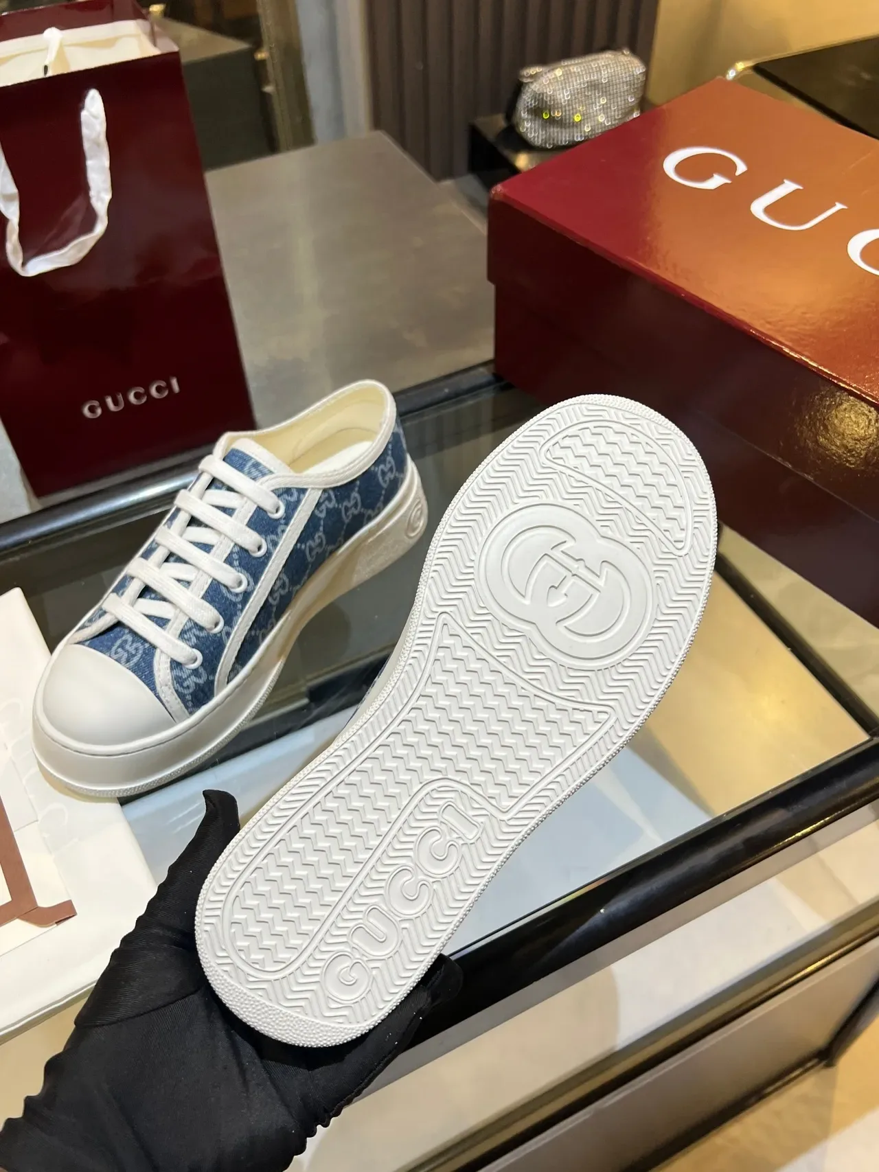 Gucci Ace GG Monogram Canvas नीला और सफेद लाइफस्टाइल स्नीकर्स 2