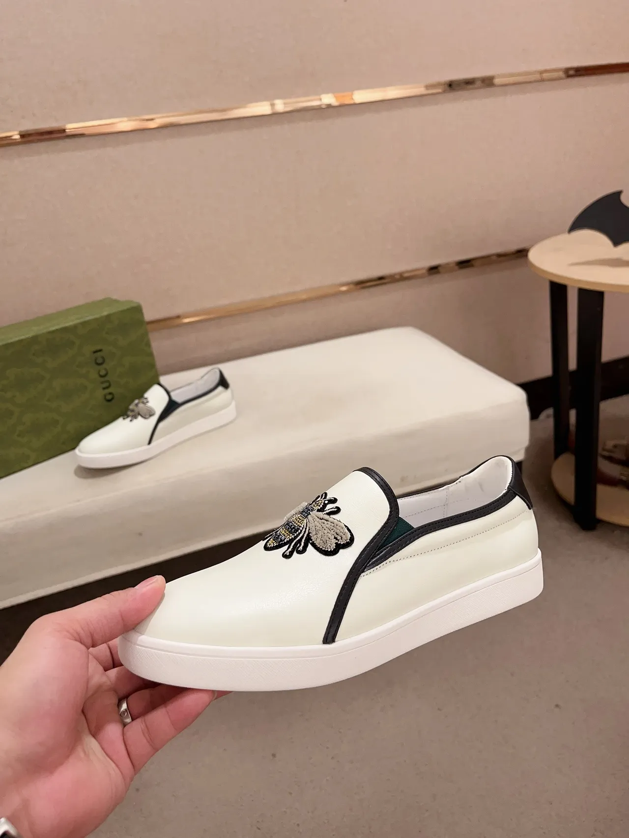 Gucci Ace Loafer White Black Embroidered Bee Leather Slip-On Loafer 3