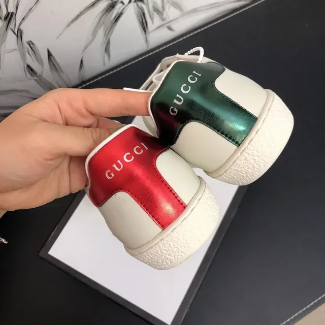 Gucci Ace Tiger Off-White Cuir Lifestyle Sneakers 5