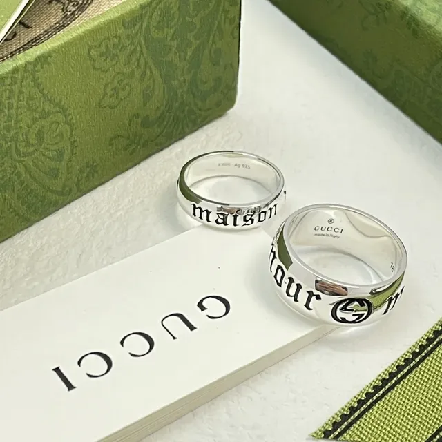 Gucci Amour Interlocking G Engraved Silver Rings 3