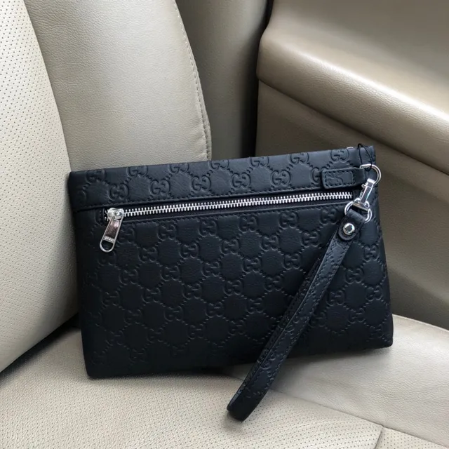 Gucci Bee Black Red GG Supreme Embossed Leather Web Stripe Center Panel Wristlet 9
