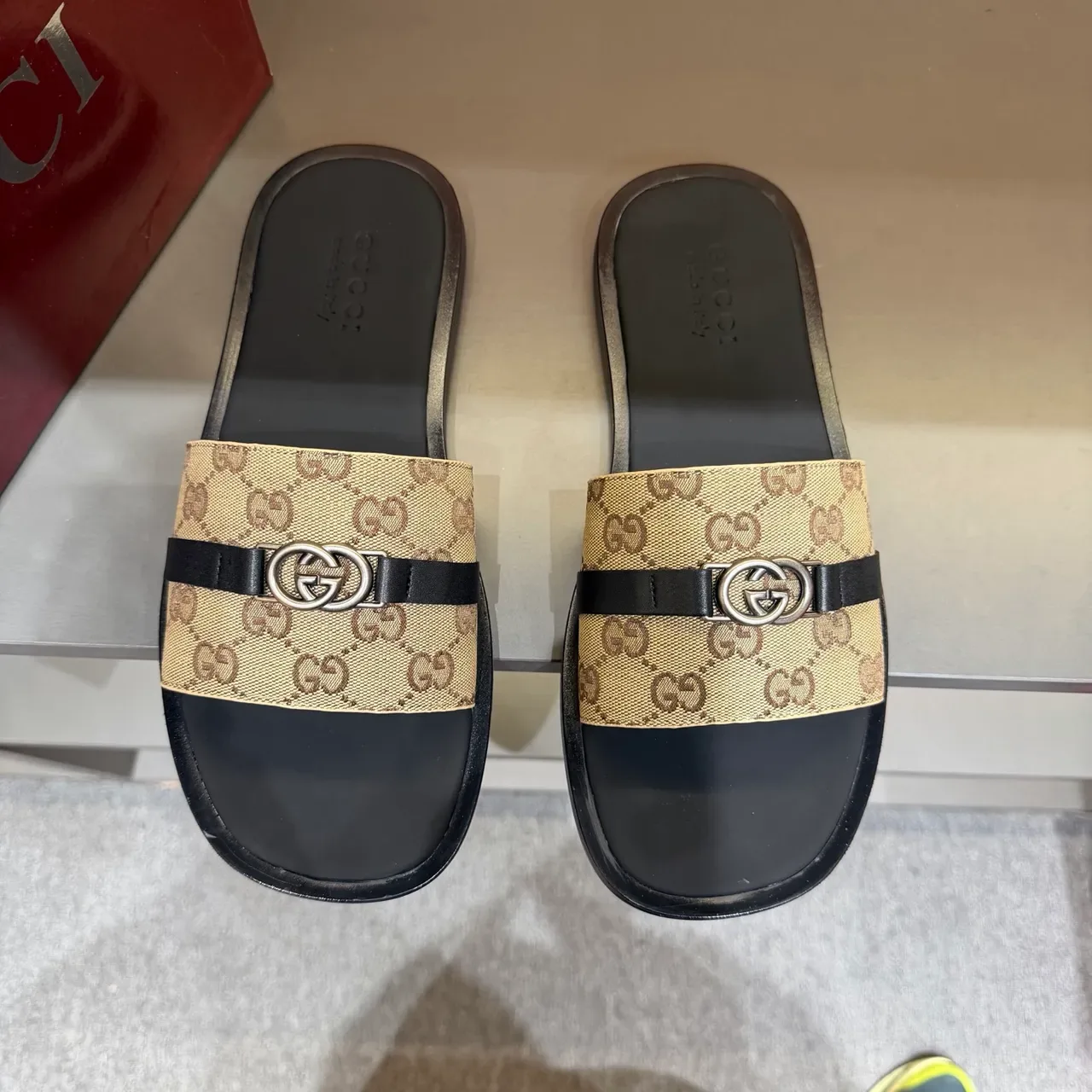 Gucci Black Beige GG Monogram Canvas Strap Interlocking G Metal Buckle Slippers 2