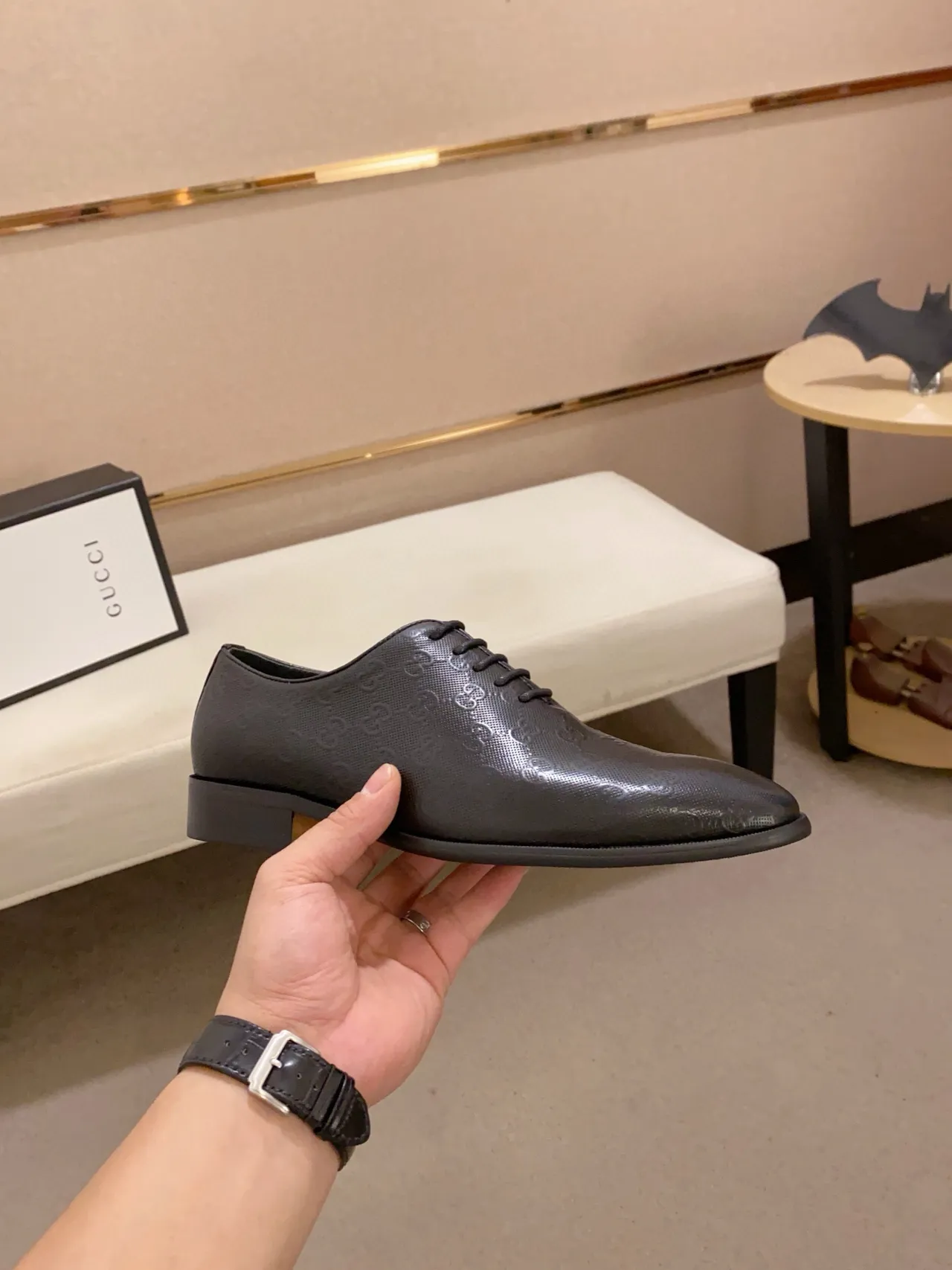 Gucci Black Monogrammed Leather Cap-Toe Oxford Shoes 4