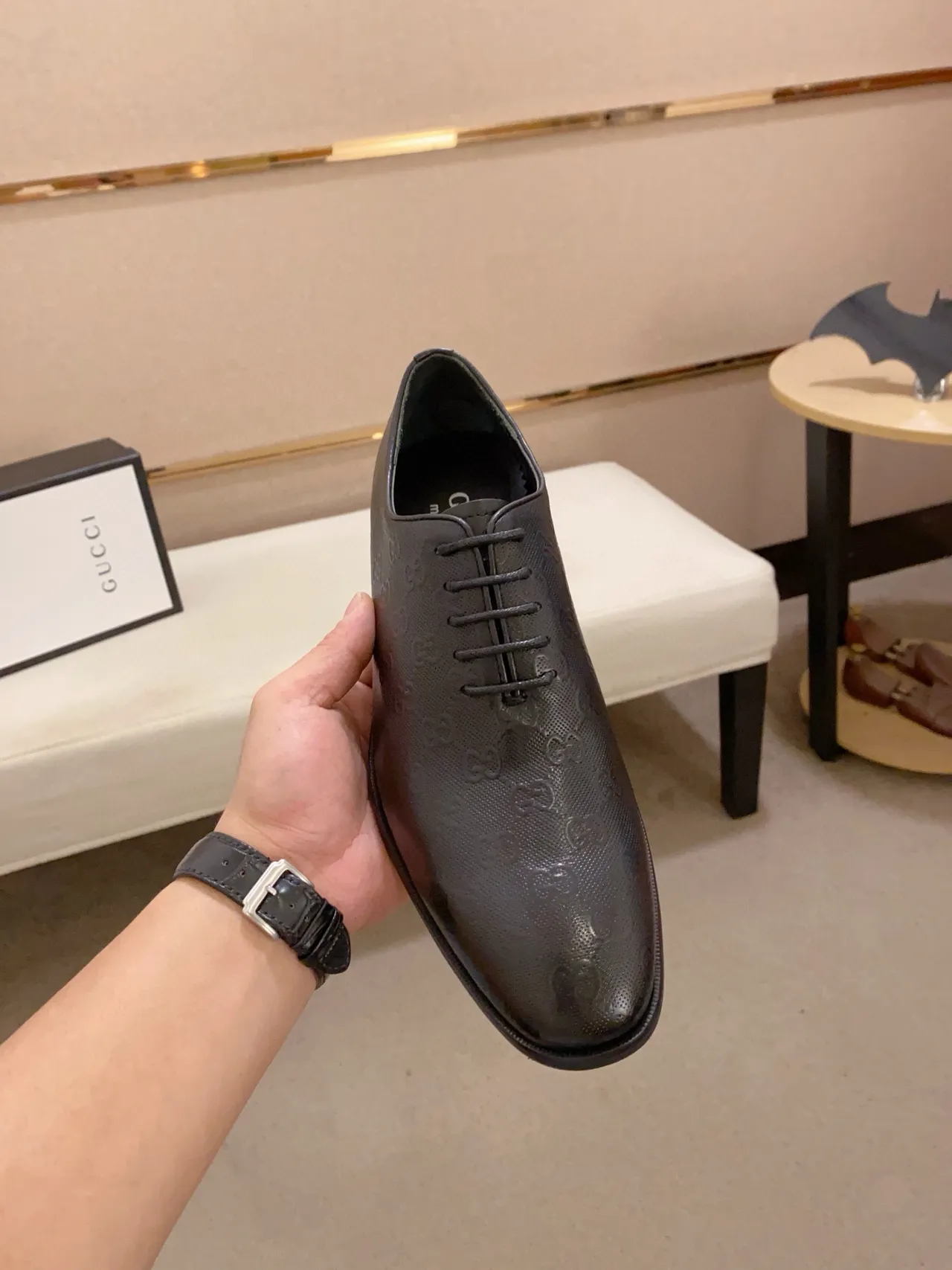 Gucci Black Monogrammed Leather Cap-Toe Oxford Shoes 5