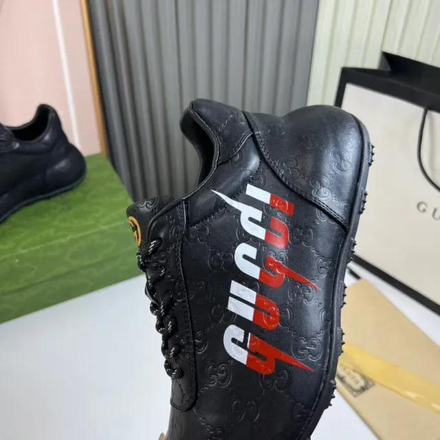 Gucci Black Red Embossed Monogram Leather Bold Side Logo Lifestyle Sneakers 2