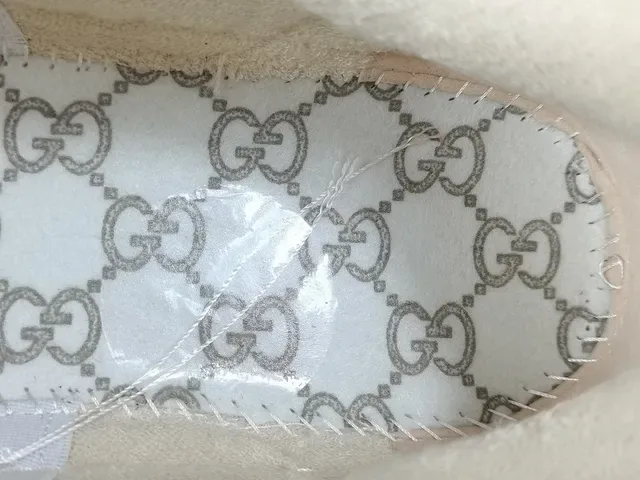 Gucci Marron Beige Semelle Chunky Plateforme GG Monogram Toile Sneakers Lifestyle 2