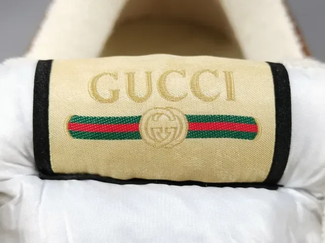 Gucci Marron Beige Semelle Chunky Plateforme GG Monogram Toile Sneakers Lifestyle 5