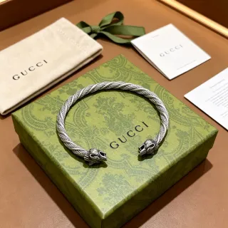 Gucci Dionysus سوار رأس النسر فضي أخضر حبل ملتوي مع طرفين مزدوجين سوار