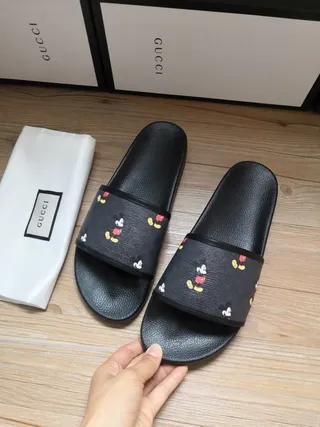 Gucci Disney Mickey Mouse Broderies Mules Noires 3