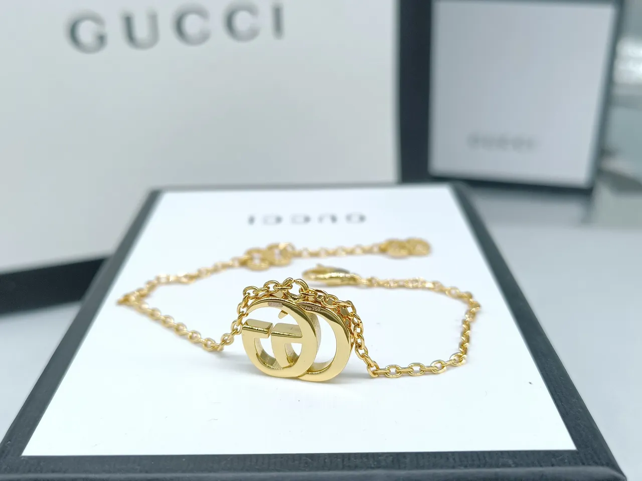 Gucci Double G Interlocking Logo Gold Tone মণিহারা 4