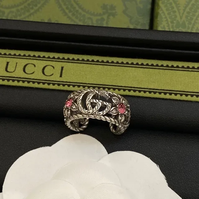 Collier Gucci Flora Argent Rose Interlocking GG Motif Floral 5