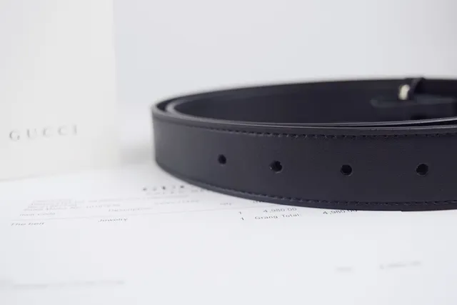 Gucci GG Marmont Black Gold Interlocking G Buckle Smooth Leather Belt 6