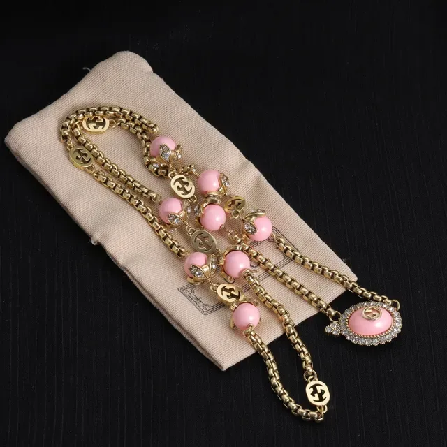 Gucci GG Marmont Inspirado Collar de Cadena de Perlas y Cristales Rosa 2