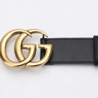 Gucci GG Marmont Interlocking G स्वर्ण टोन काली चमड़ी बेल्ट