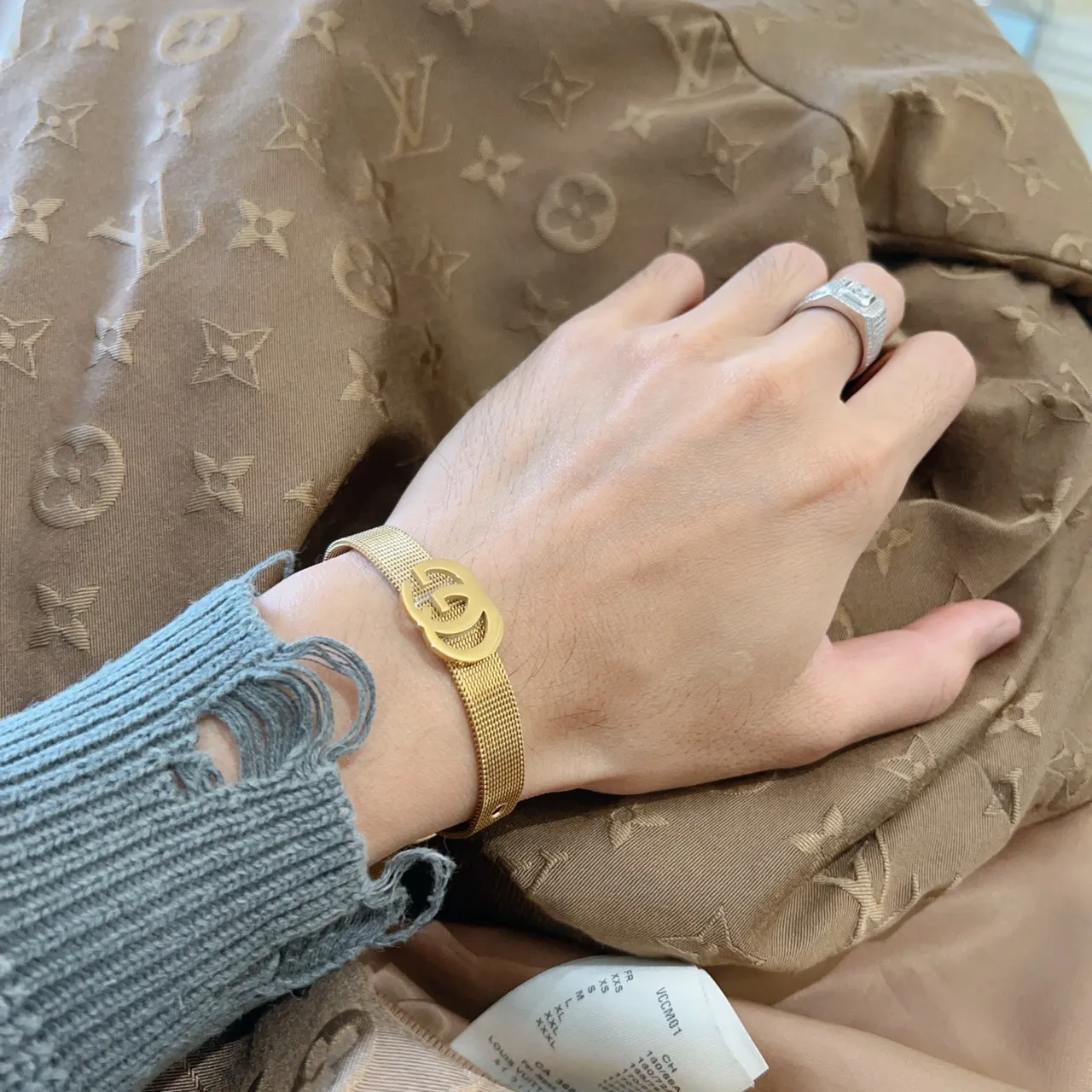 غوتشي GG Marmont Mesh Choker سوار بدرجة ذهبية 7