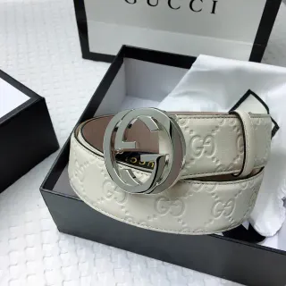Gucci GG Marmont Off-White Leather Belt