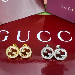 Gucci GG Marmont Pavé Crystal Double G স্টাড ইয়াররিংস