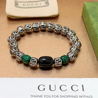 سوار Gucci GG Marmont فضي أخضر خرز معدني Interlocking G لمسات حجر المالاخيت