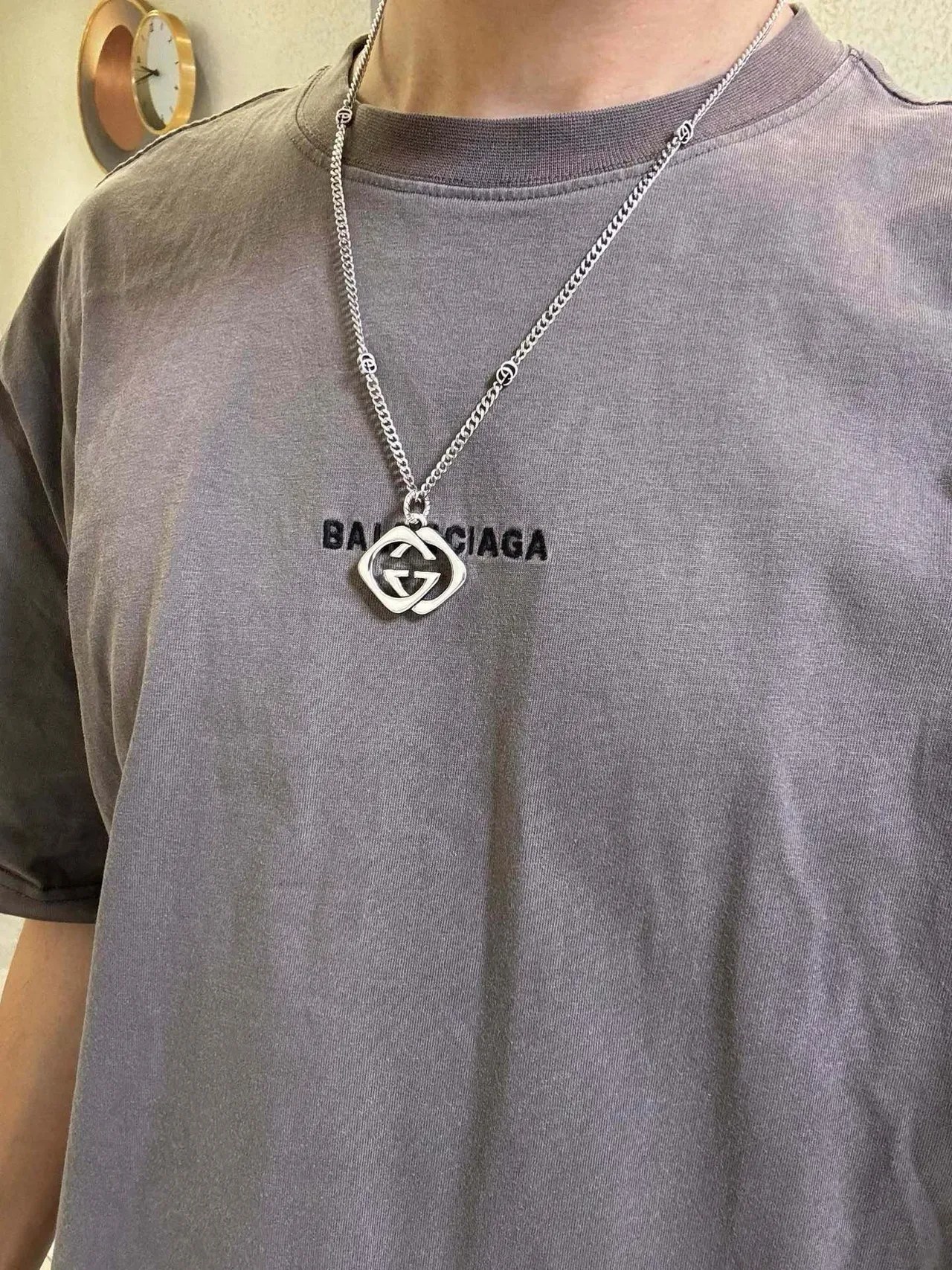 Gucci GG Marmont Argent Interlocking Double-G Pendentif Cadre en Forme de Diamant Collier 8