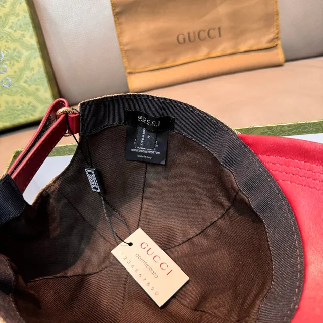 Gucci GG Monogram ক্যানভাস এবং লাল চামড়া বেসবল ক্যাপ 4