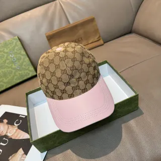 Gucci GG Monogram 粉色帽边 棒球帽