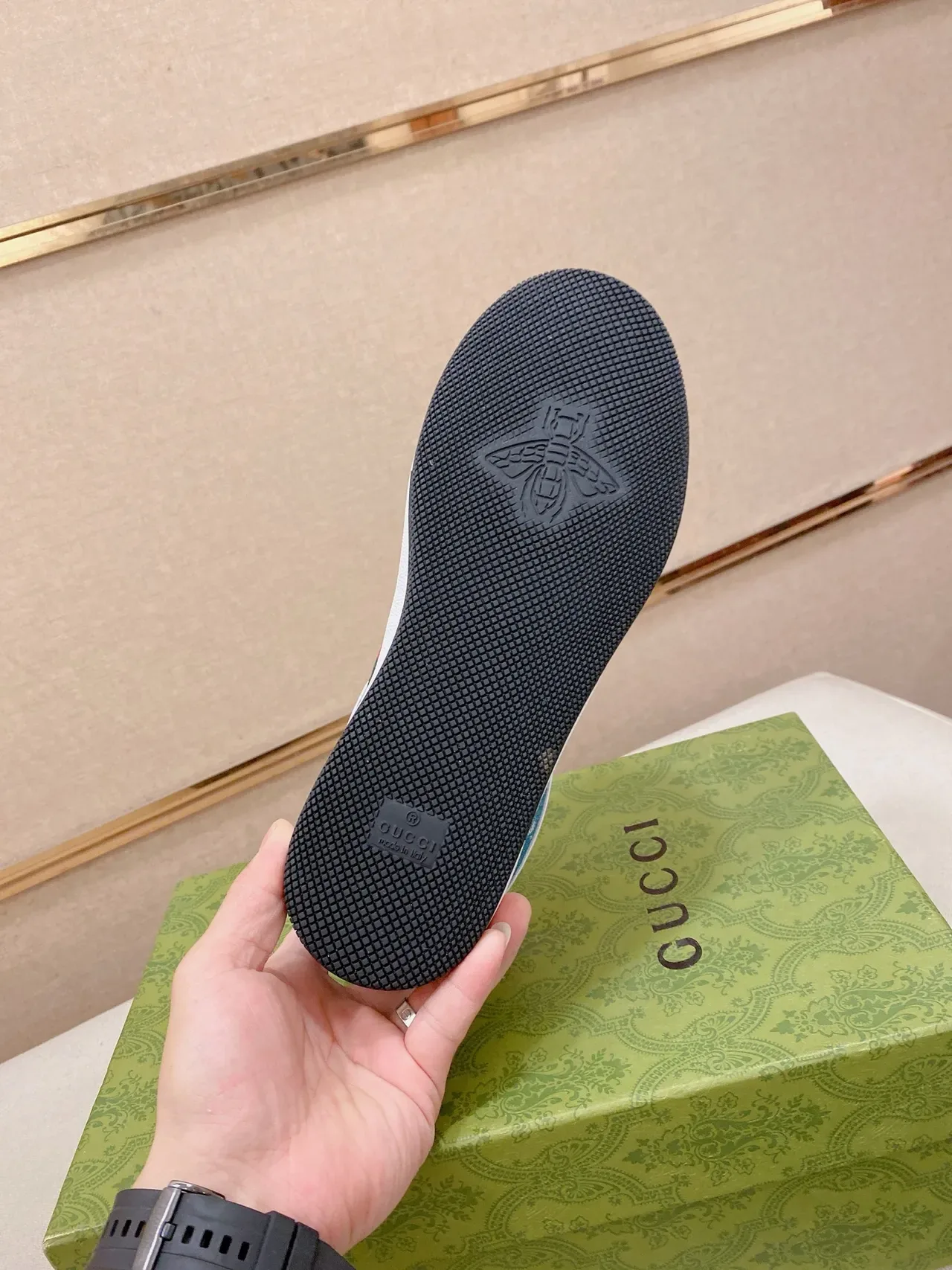 Gucci GG Tennis 1977 印花帆布 Web Stripe 生活方式运动鞋 2