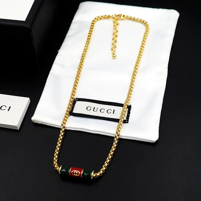 Gucci Gold Green Curb Chain Enamel Cylinder Pendant Necklace 12