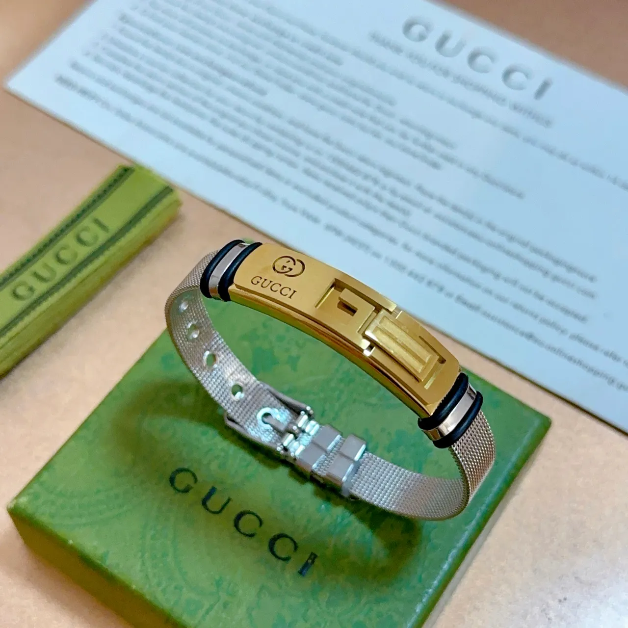 Gucci Gold-Tone Clasp Silver Mesh Bracelet 3