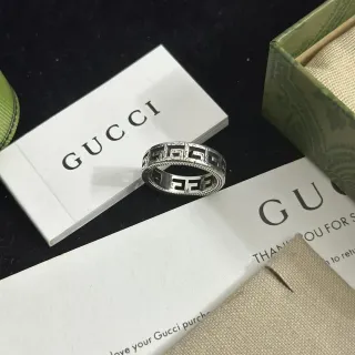 Gucci Greek Key Motif Silver and Black Ring