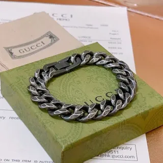 Gucci سوار سلاسل كيرب لينك فضة مكسدة ثقيلة
