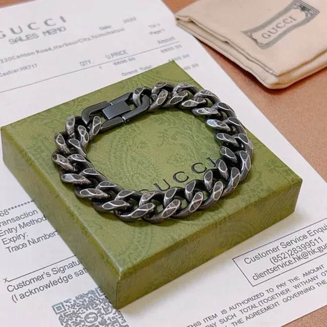 Gucci Heavy Curb-Link Oxidized Silver Bracelet 3