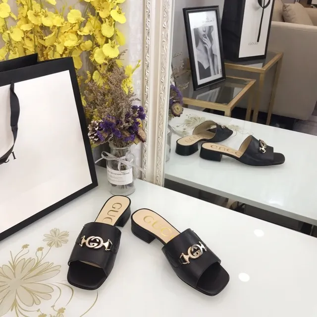 Gucci Horsebit 1955 Black Leather Gold-Tone Horsebit Loafers 4