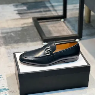 Gucci Horsebit 1955 黑色皮革马衔扣乐福鞋