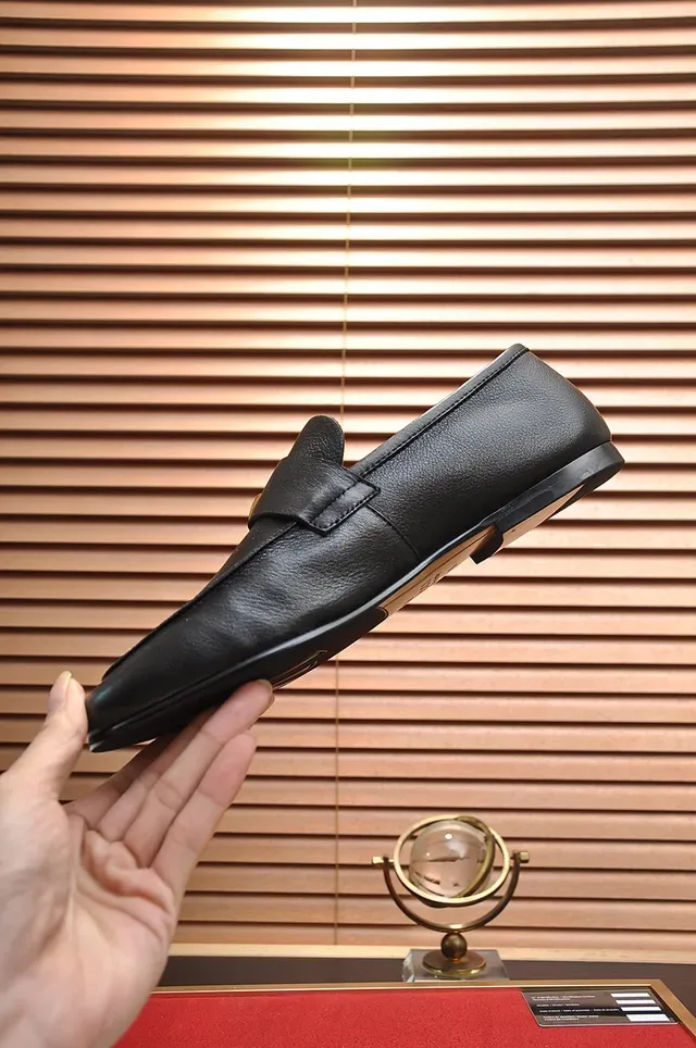 Gucci Horsebit 1955 Black Leather Horsebit Loafers 7