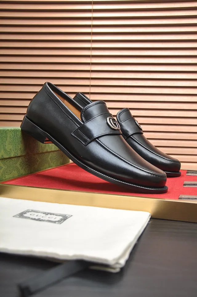 Gucci Horsebit 1955 Black Leather Interlocking G Loafers 9