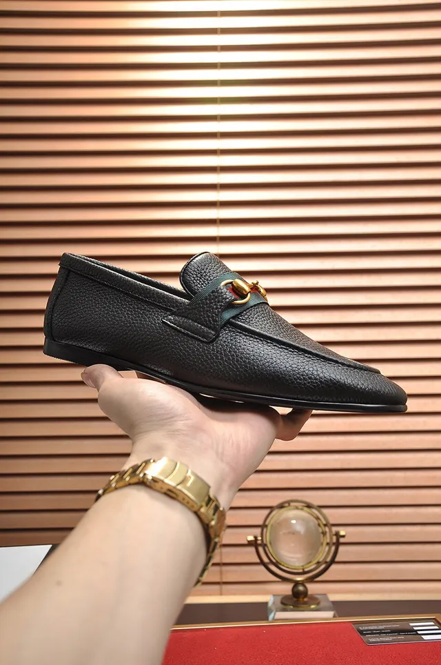 Gucci Horsebit 1955 Black Pebbled Leather Web Stripe Loafers 8