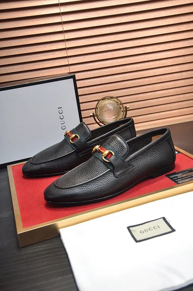 Gucci Horsebit 1955 Black Pebbled Leather Web Stripe Loafers 9