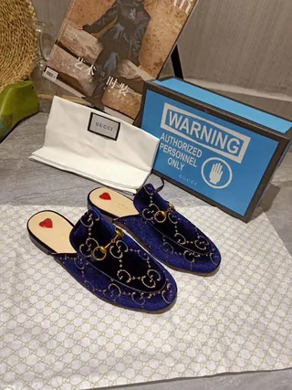 Gucci Horsebit 1955 Blue Velvet Embroidered Loafer 6