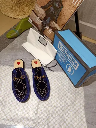 Gucci Horsebit 1955 Blue Velvet Embroidered Loafer 8