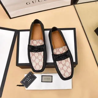 Gucci Horsebit 1955 GG Monogram भूरा और काला लोफर्स