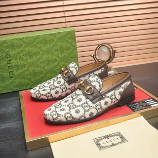 Gucci Horsebit 1955 GG Monogram 帆布乐福鞋