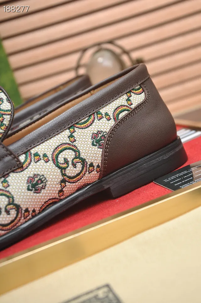 Gucci Horsebit 1955 GG Monogram Mocassins de lona 3